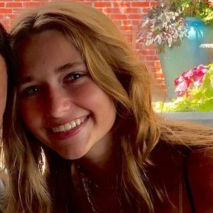 Meet your Posher, Hope